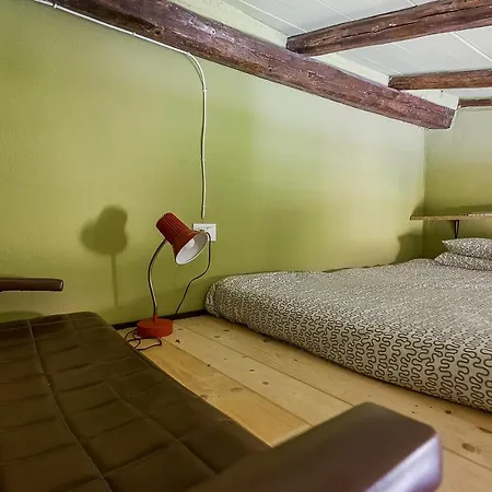 Pietralata- Monolocale Centrale E Funzionale. Apartamento